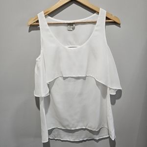 White Sleeveless flowy top
